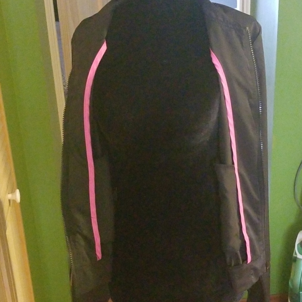 Jacket - Picture 6 of 7